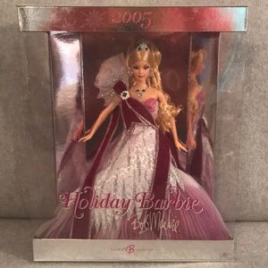 2005 Holiday Barbie